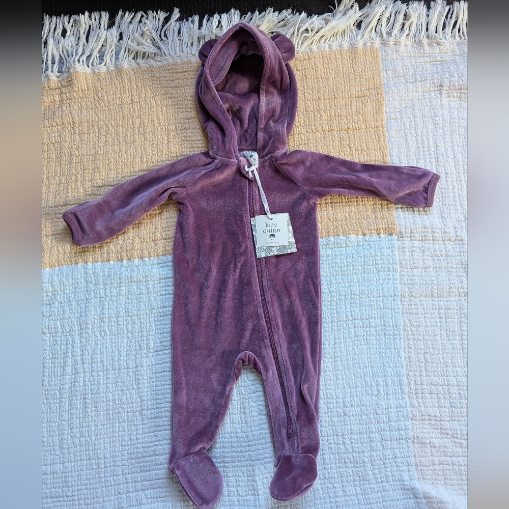 NWT Kate Quinn Velour Hooded Bear Double Zip Footie, 0-3 months